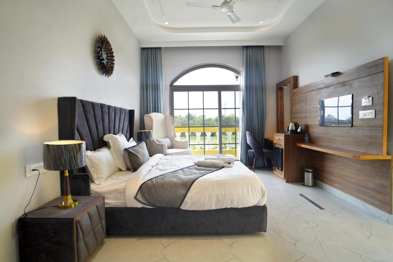 5 States Resort Amritsar Bagian luar foto