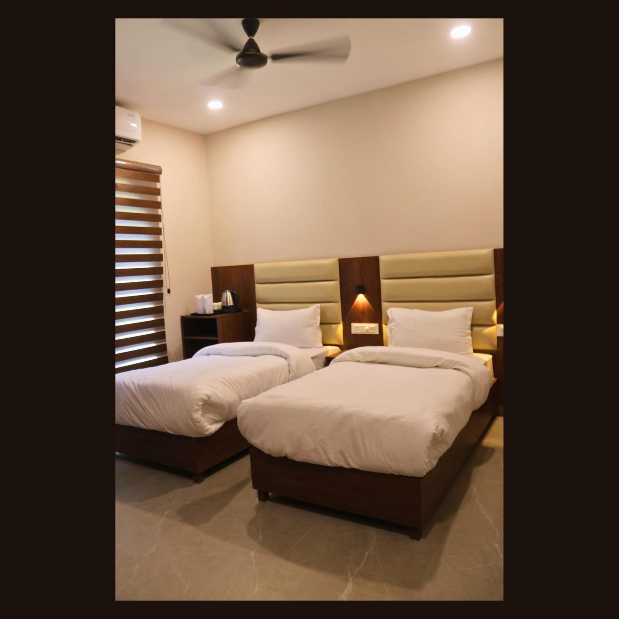 5 States Resort Amritsar Bagian luar foto